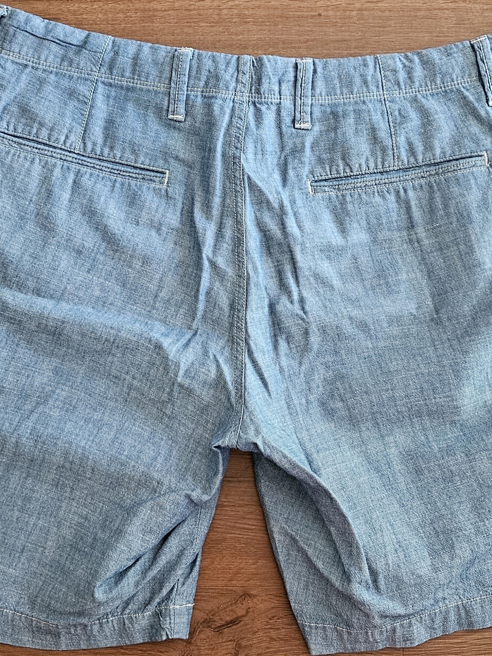 GAP Summer Light Blue Men's Flat-Front Shorts. Coastal, Beach Vacation, Resort